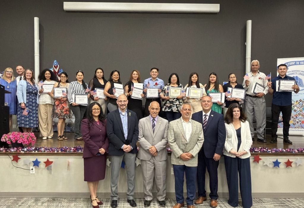 CONGRATULATIONS NEW U.S. CITIZENS
